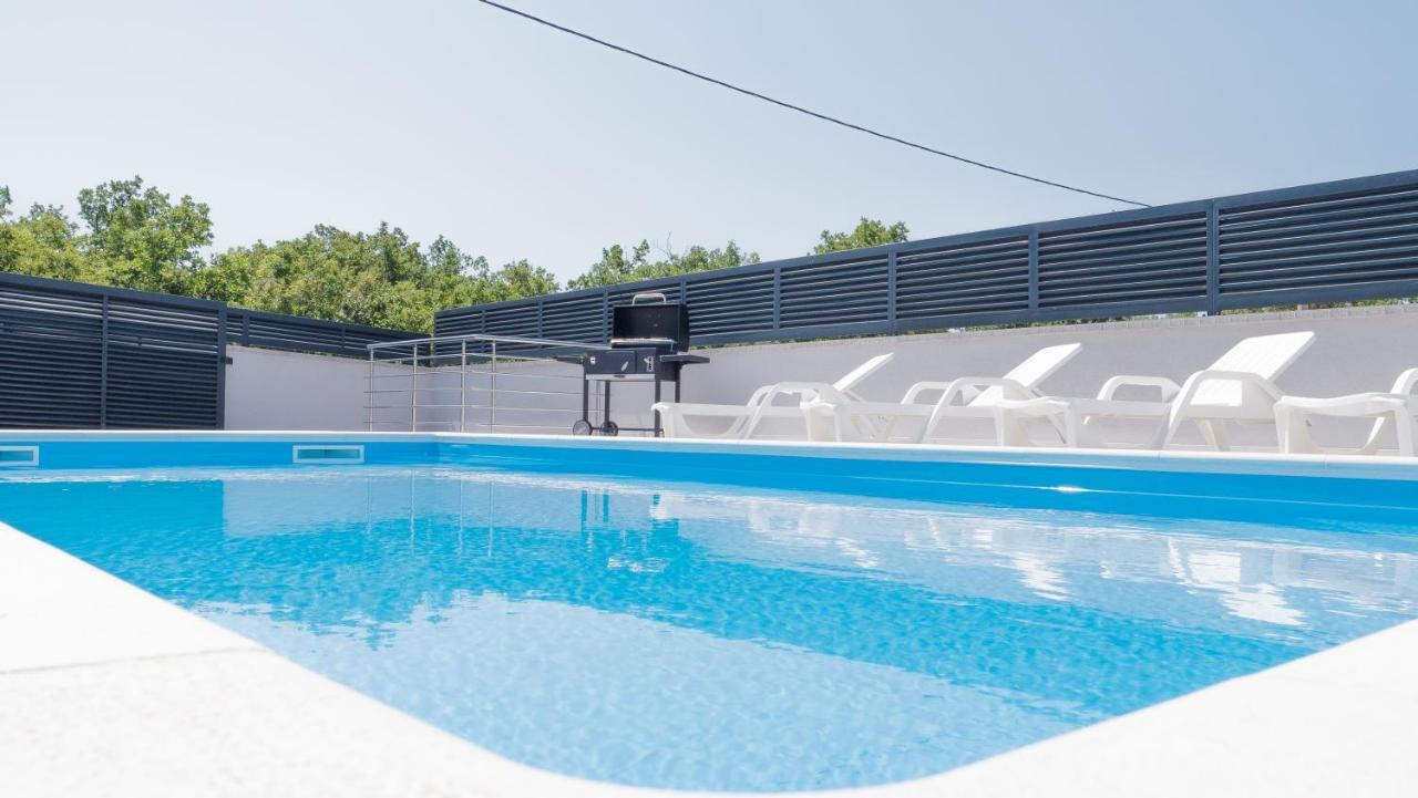 Luksuzna Kuca Za Odmor "Villa Romantica" คราลเยวีจา ภายนอก รูปภาพ