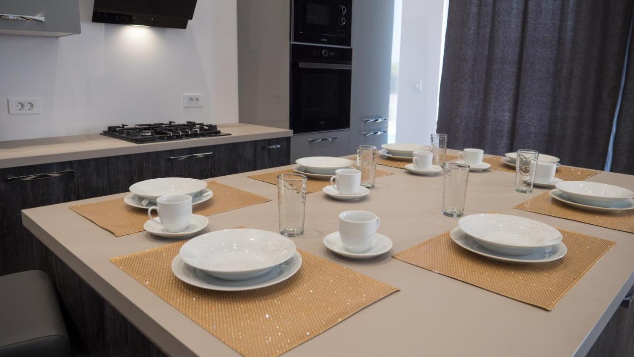 Luksuzna Kuca Za Odmor "Villa Romantica" คราลเยวีจา ภายนอก รูปภาพ